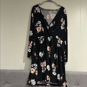 Floral Black V-neck Dress